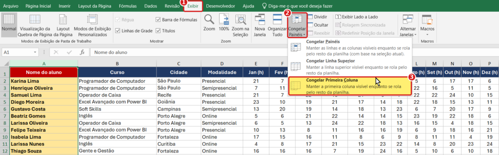Como congelar coluna no Excel: menu Congelar Painéis com a opção Congelar Primeira Coluna selecionada